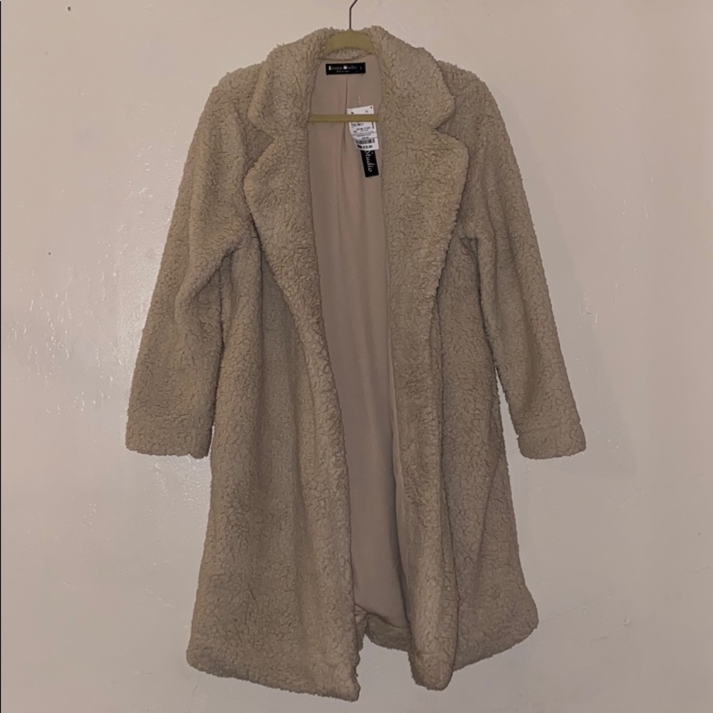 Long coat. NEW